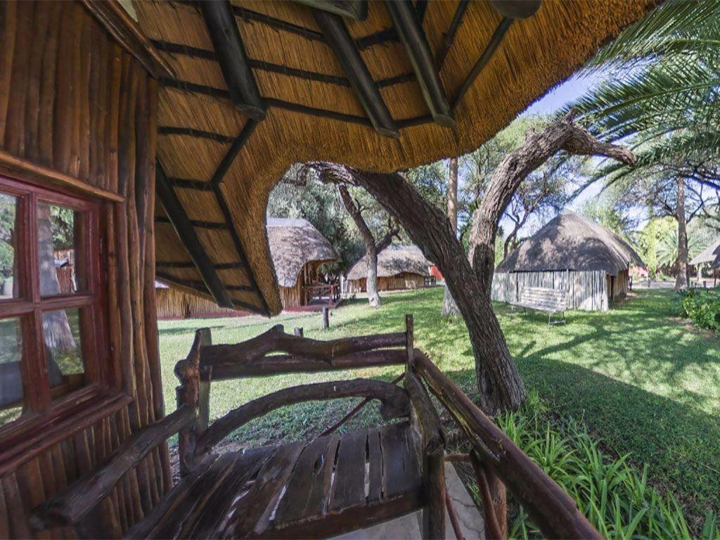 Ombinda Country Lodge Outjo Room photo